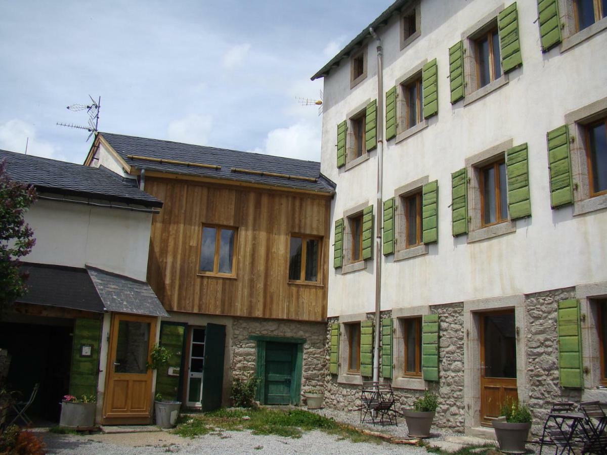 Chez Christine Et Fabrice Apartment Font-Romeu-Odeillo-Via Exterior photo